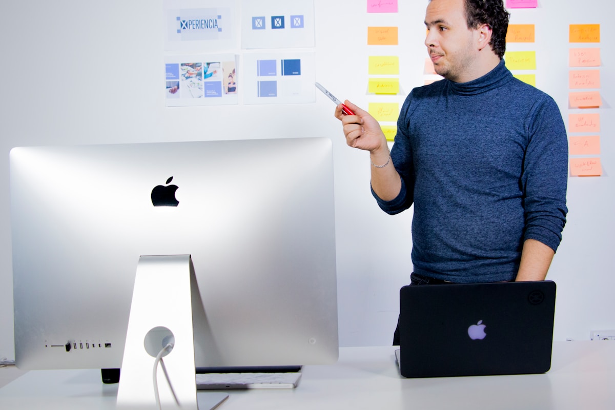 Dynamic Web Graphics